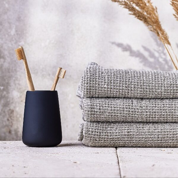 Pureosophy bambus tandboerster miljoebillede edited